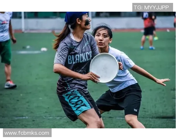 飞盘深度:解密杭州飞盘队的边路渗透 飞盘深度:解密杭州飞盘队的边路渗透