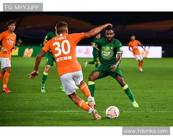 足球评论：北京足球队的中路突破得失